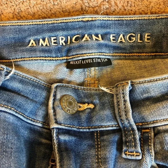American Eagle Jeans size 6 - Picture 5 of 7